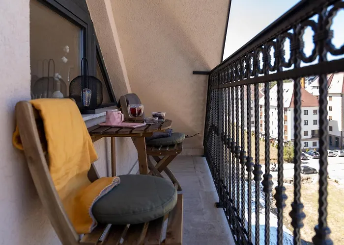 Zlatiborski Sjaj Family アパート ズラティボール