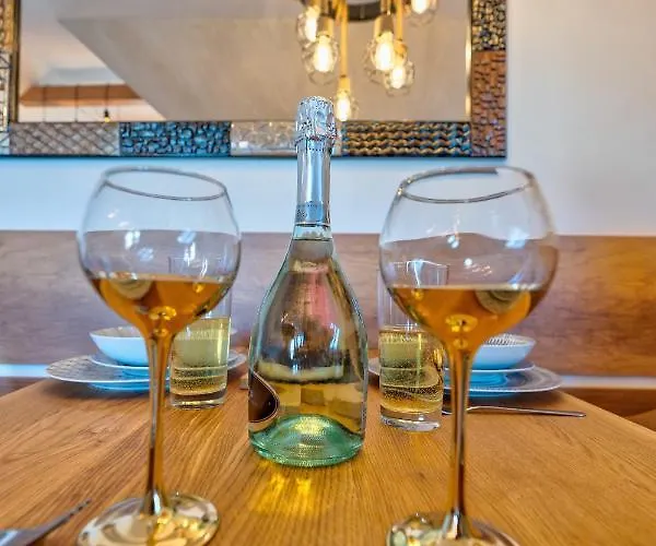 Zlatiborski Sjaj Family ズラティボール