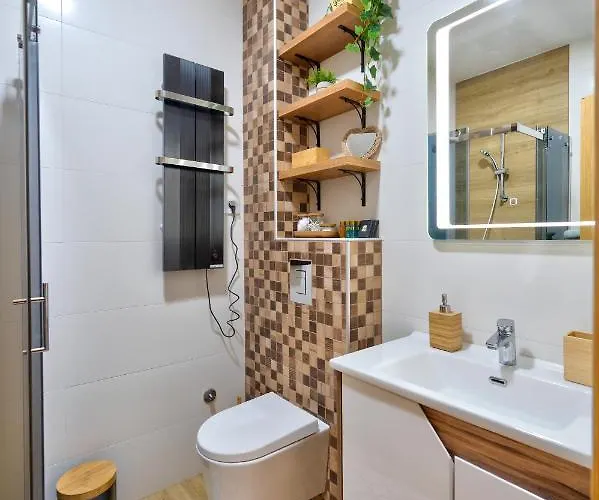 Zlatiborski Sjaj Family ズラティボール